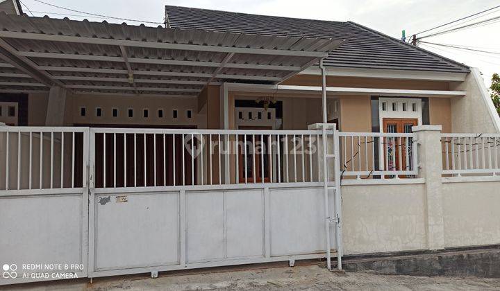 RUMAH BAGUS DKT JL ADISUCIPTO 2