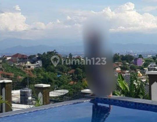 Rumah Di Area Udara Sejuk Dago Pakar Di Lengkapi Dengan Kolam Renang 1