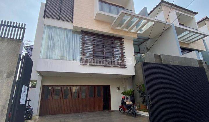 RUMAH MODERN at Jl MARGAGUNA, RADIO DALAM dkt PONDOK INDAH 1