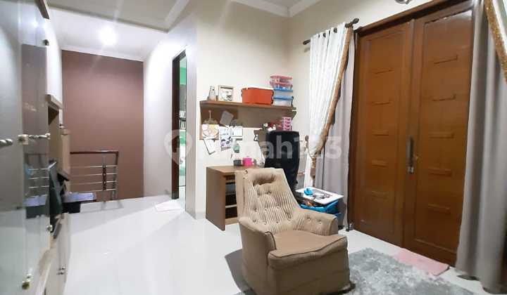 Dijual Rumah di Pesona Khayangan Juanda Sampingtol