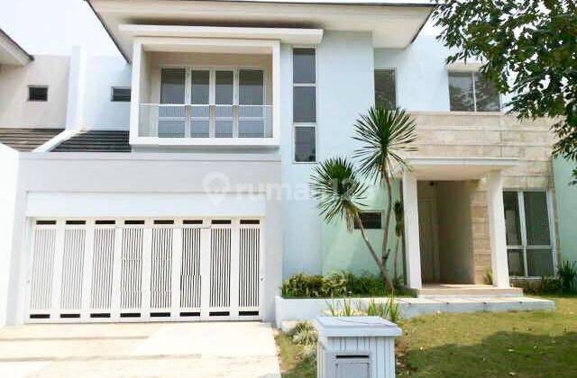 Rumah Asri Depan Taman di Cluster Exclusive Cajuputi De Park, BSD City Tangerang 1