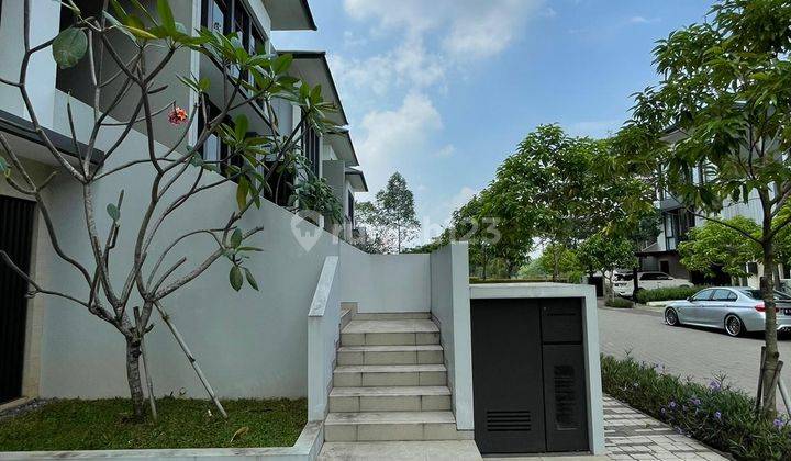 Rumah Siap Huni Jarang Ada di Lakewood Navapark Bsd Dekat Nanyang School, Ipeka Internasional School, Tol Soekarno Hatta pondok Indah,aeon Mall, Breeze,unilever,universitas Prasetya Mulya,atmajaya 2