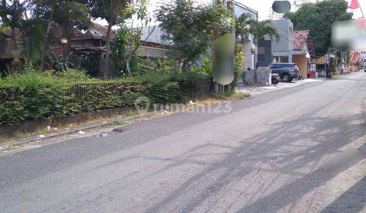 Rumah klasik asri di kawasan premium dekat banyak kampus di mrican gejayan 2