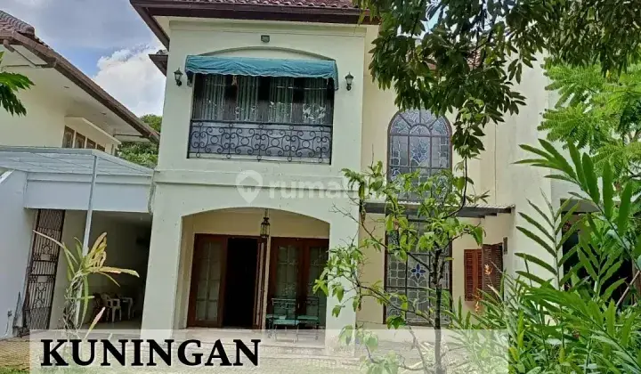 Rumah Bagus di Patra Kuningan 1