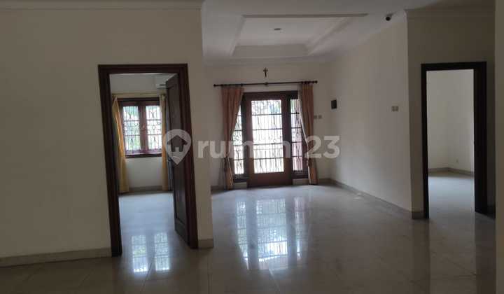 Pelangi Raya LT 230m² 2 Lantai Unfurnished  2