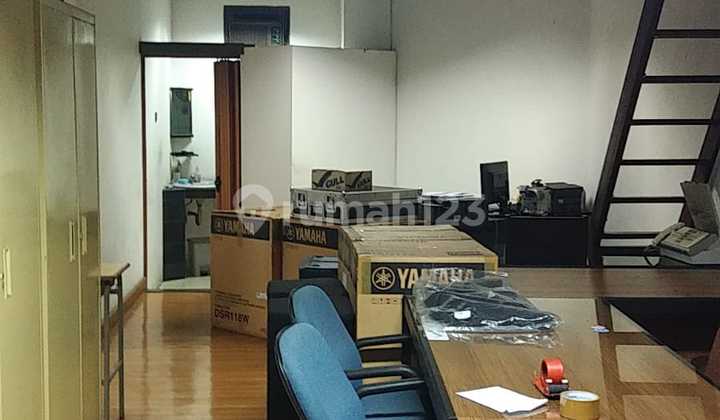 Best Deals Rumah Luas Siap Huni di Sayap Riau, Bandung 2