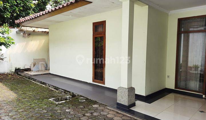 Lenteng Agung, rumah tinggal halaman luas 2