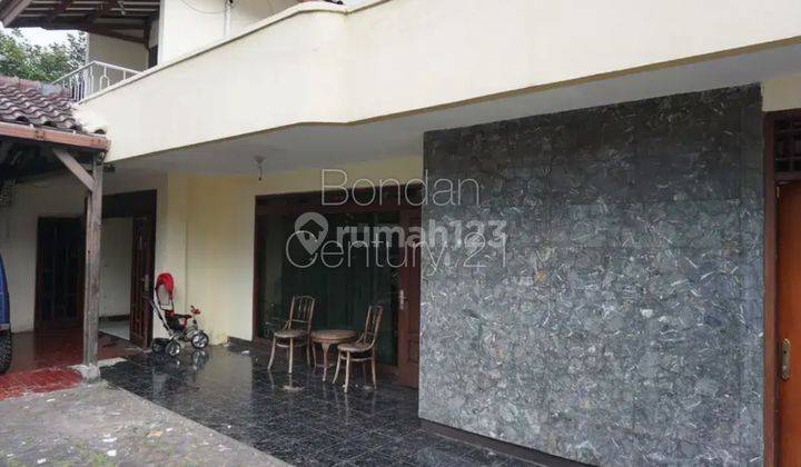 Di jual rumah daerah kebayoran lama jakarta selatan 2