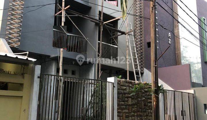 Dijual rumah baru kebon jeruk dalam komplek  siap huni 2