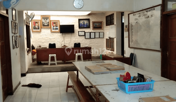 Rumah Cocok Untuk Kantor di Sauyunan, Bandung 1