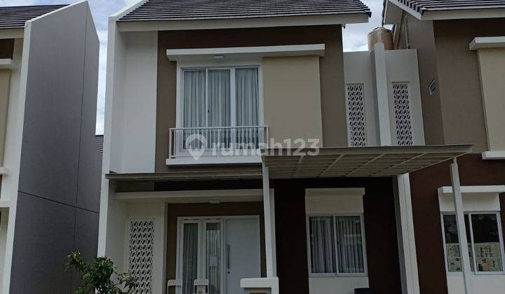 RUMAH MINIMALIS DIDALAM KOMPLEK SUMMARECON BANDUNG 1