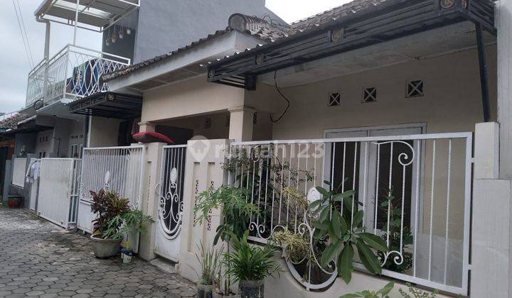 Dijual cepat rumah cantik, aman dan nyaman  di Sawojajar  1