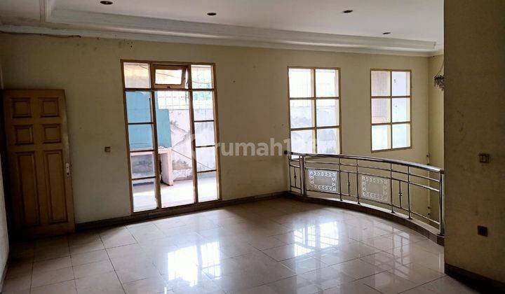 Dijual Rumah 6 KT di Duta Garden, Jakarta 1