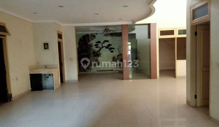 Dijual Rumah 6 KT di Duta Garden, Jakarta 2