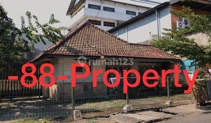 Rumah Tua Sayap Otista dan Dewisartika 1