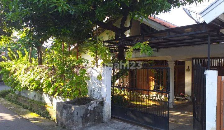 Dijual Murah Rumah di Lingkungan Tenang Dekat Rs Persahabatan Rawamangun, Jakarta Timur 1