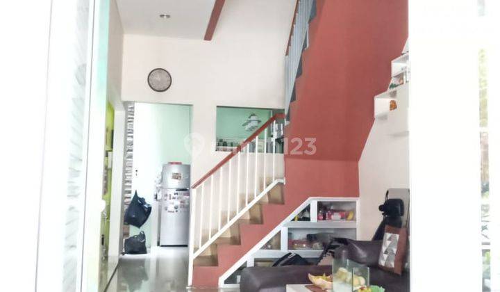 Dijual Rumah Connecting 2