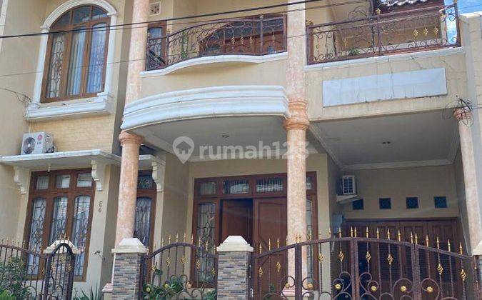 Rumah di Cahaya kemang permai jati asih, Bekasi 1