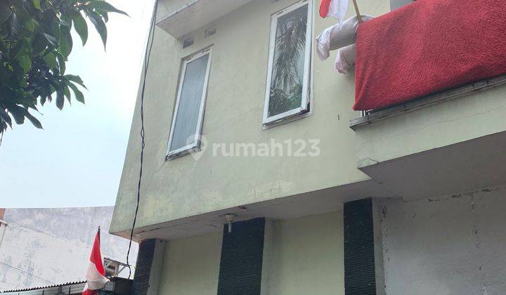 Rumah plus kontrakan 6 pintu murah BU kebayoran lama 1