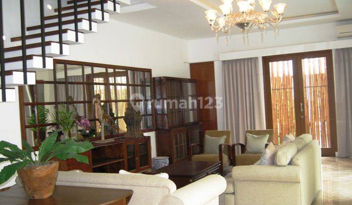 Modern, beautiful and comfort Townhouse at Kemang, South Jakarta is available now 1