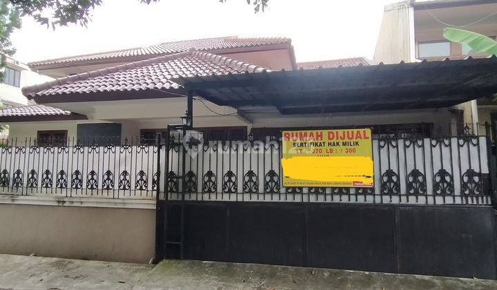 Rumah mewah siapa huni di cipete 1