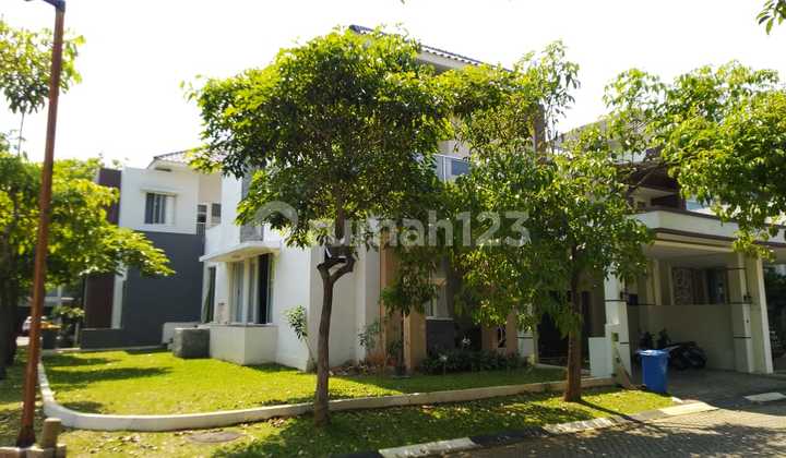 Rumah Dalam cluster di Bintaro Jaya sektor 7