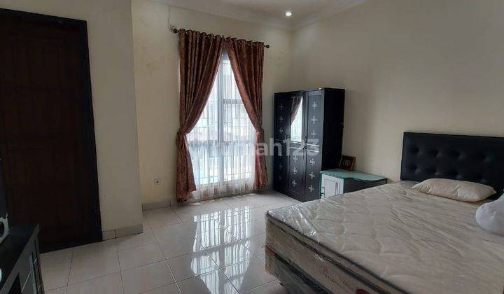 Rumah Cantik Full Furnish Siap Huni di Cluster Aralia Harapan Indah 2