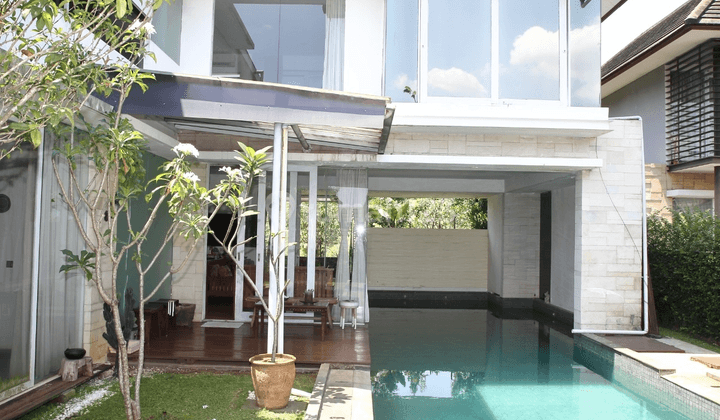 Dijual Rumah Villa Private Pool Di Rancamaya Ciawi Bogor. Murah!  2