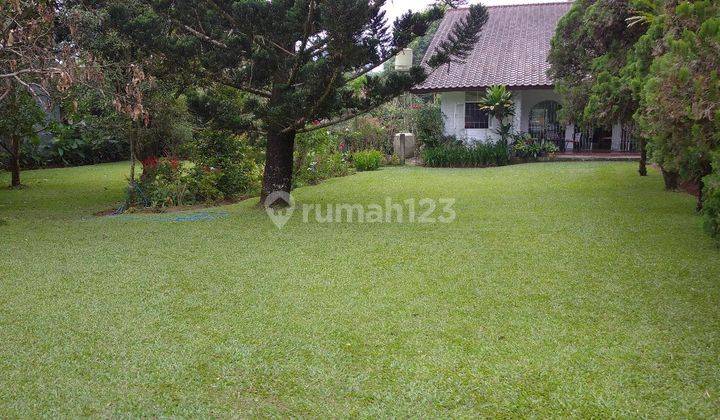 Puncak Rumah Bagus Unfurnished Sertifikat Hak Milik di Taman Safari, Bogor, Dekat Jalan Raya Puncak  2