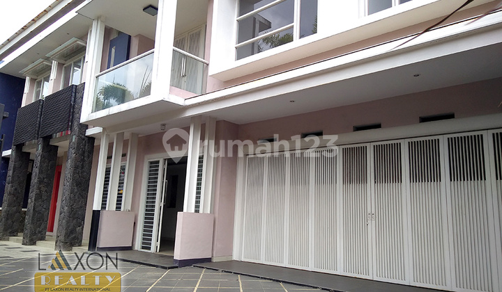 TURUN HARGA! RUMAH LUX MODERN MINIMALIS DI SURYALAYA BUAH BATU 1