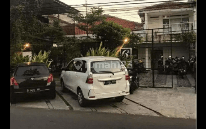 Rumah murah ditebet Timur pinggir jalan besar tanah luas,harga dibawah NJOP 2