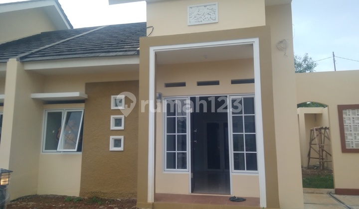 Rumah Cantik Akses Tol Stasiun Bojonggede 2