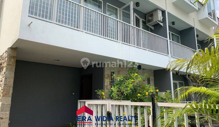 Rumah 3 Lantai Minimalis Modern di Mega Kuningan Jakarta Selatan 1