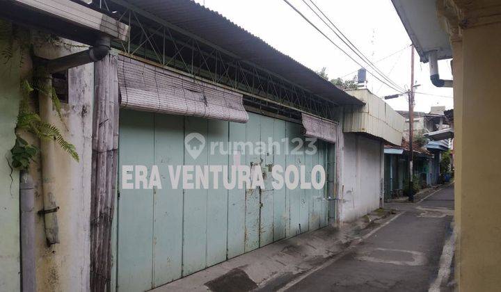 Rumah Siap Huni Tengah Kota Solo 1