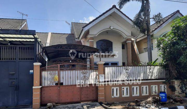 Rumah Strategis Kawasan elite Solo Baru 1