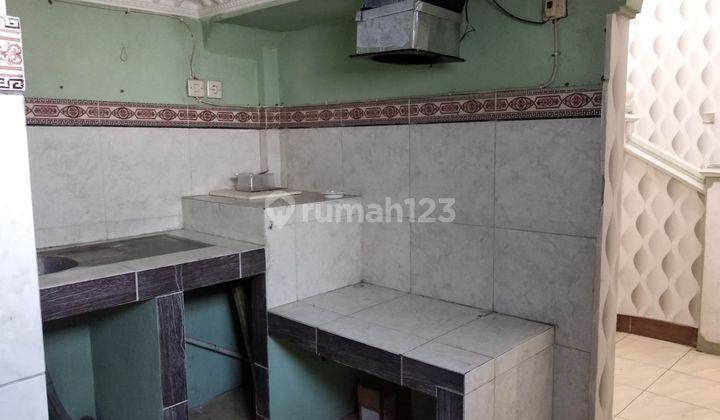 Rumah Kost Strategis Solo Baru 2