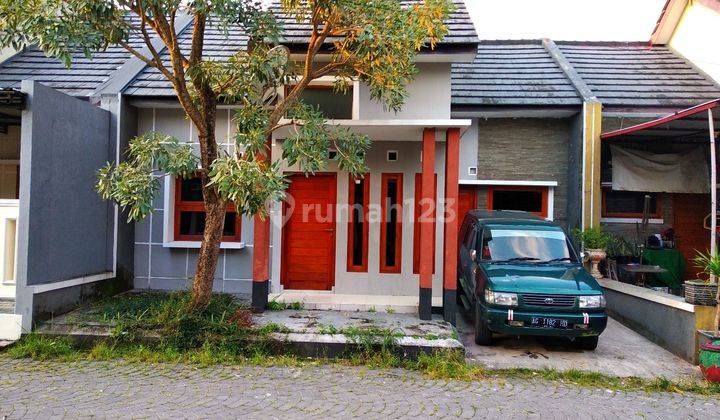 Rumah murah bagus 153/83 Gentan Solo 2