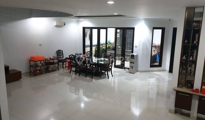 Rumah Mewah Siap Huni Furnished Di Green Garden Jakarta Barat  2