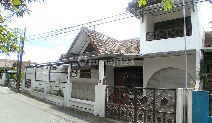 Rumah dekat UII &amp; UPN condong catur. 1