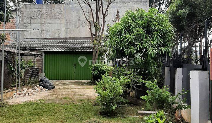 Rumah 880m hanya hitung tanah di tepi jalan raya margonda 2