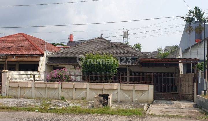 Rumah Butuh Renovasi Tengah Kota di Puri Anjasmoro, Semarang 1