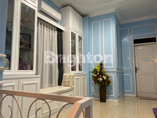 MEWAH FURNISH ISTEWA DALAM KOMPLEK PERUMAHAN 2