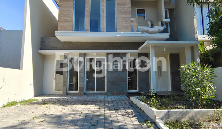 RUMAH CITRALAND WOODLAND 9 . BARU. MEWAH. MURAH. SURABAYA BARAT