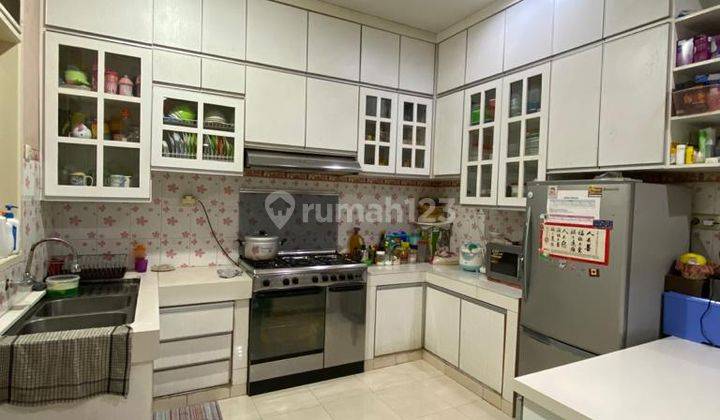 Dijual Rumah di Tanjung Duren, Jakarta Barat 1