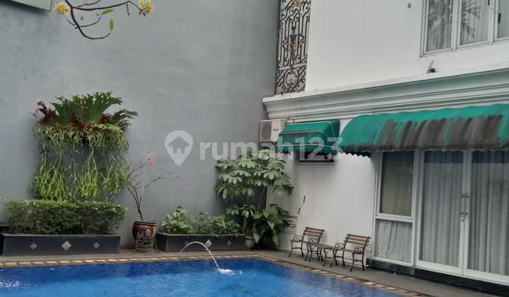 RUMAH MEWAH BESAR DI SIMPRUG RUMAH MEWAH BESAR DI SIMPRUG