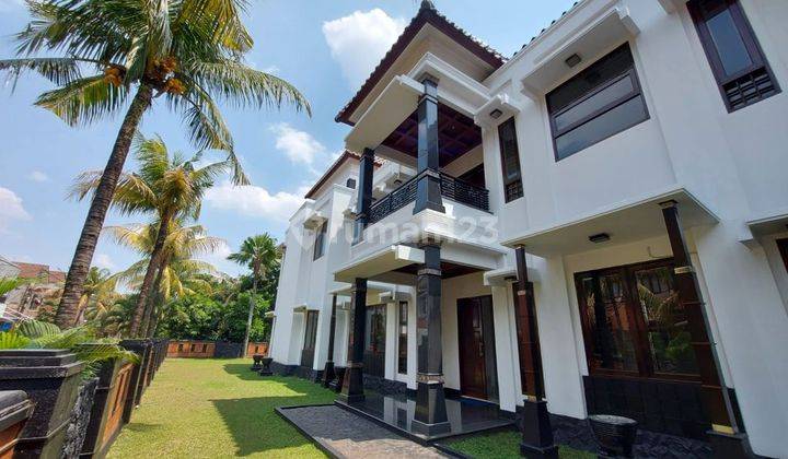 Rumah Modern Tropical Style Di Margonda Depok. 1