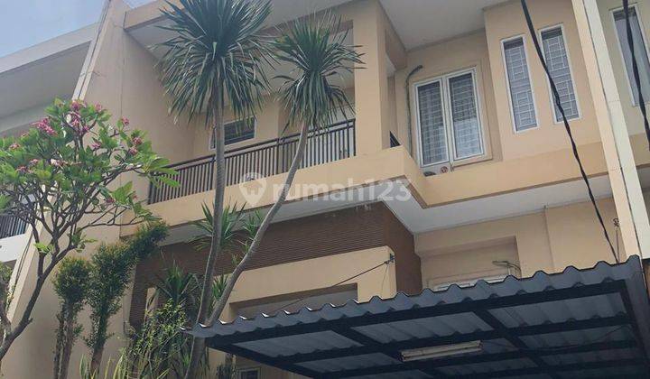 Rumah Mewah 2 Lantai siap huni Luas 8x20 di Pondok Indah Jakarta Selatan 2