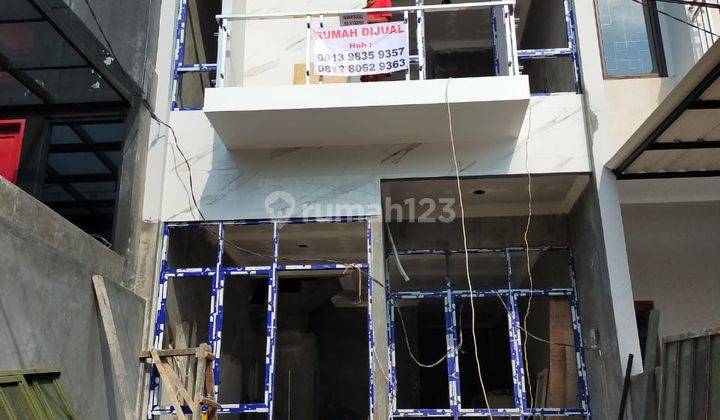 Dijual rumah cantik di kalideres Permai, Jakarta Barat 1