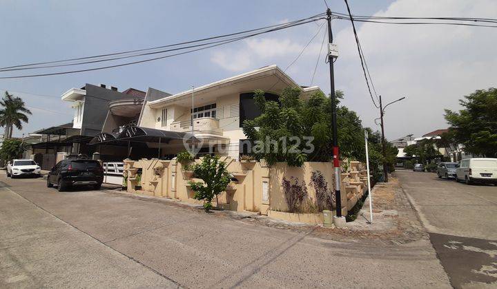 Rumah Megah 2 Lt Green Garden 1