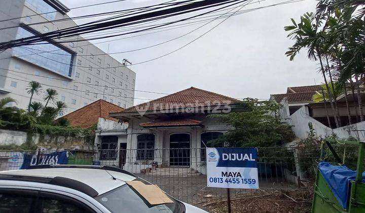 Rumah Raya diponegoro dekat darmo, basuki rachamd,majen sungkono 1